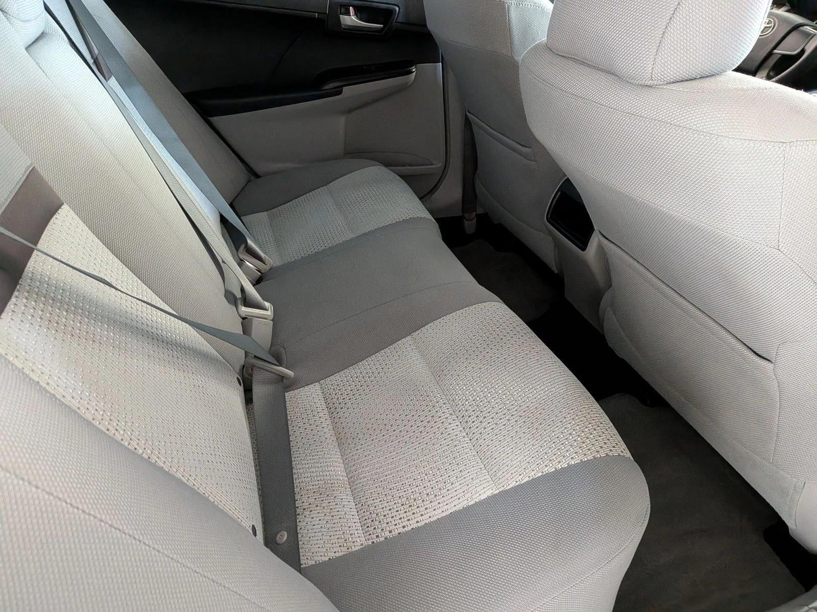 2012 Toyota Camry 4dr Sdn I4 Auto L (Natl)
