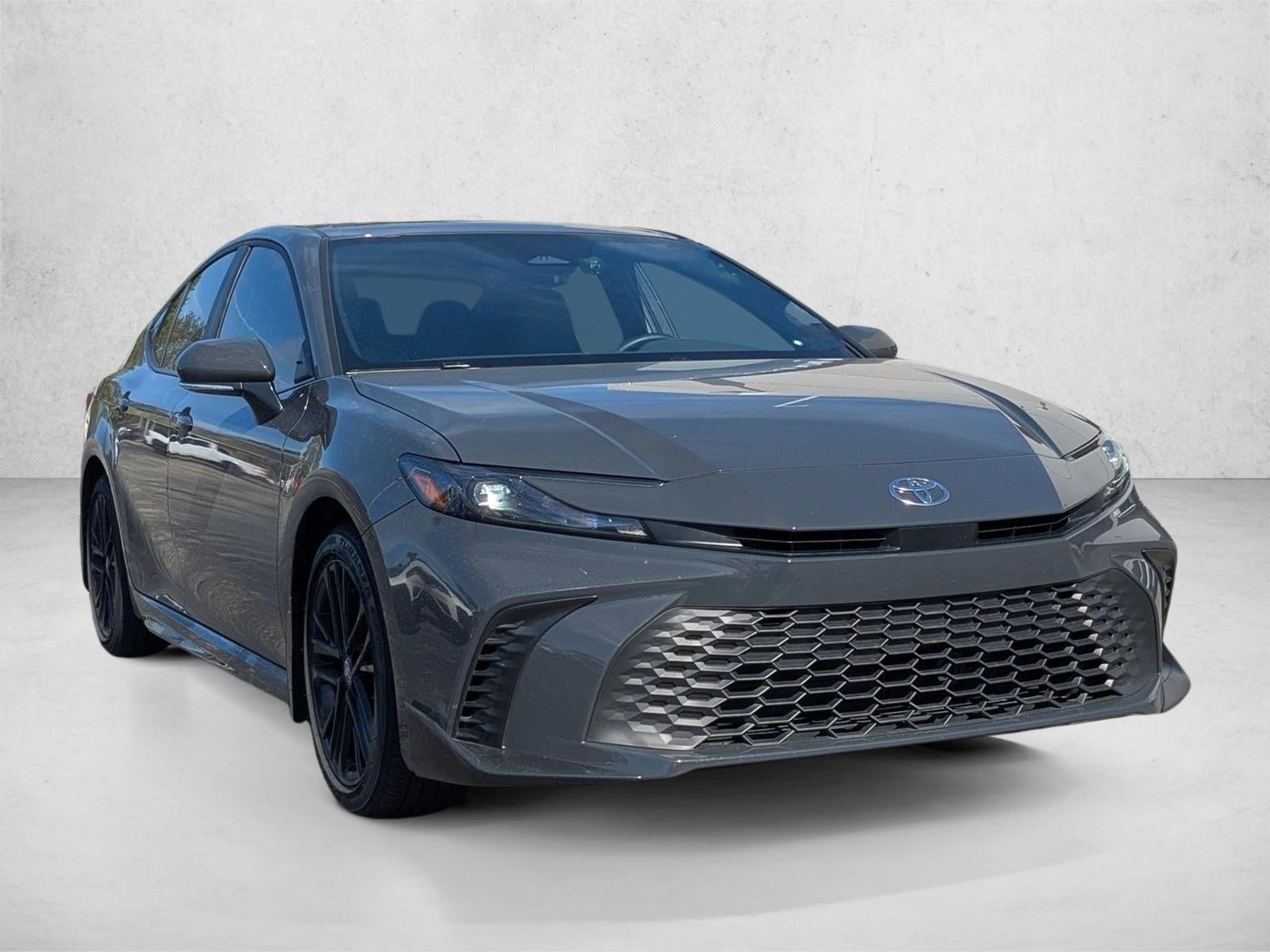 2025 Toyota Camry SE (SE)