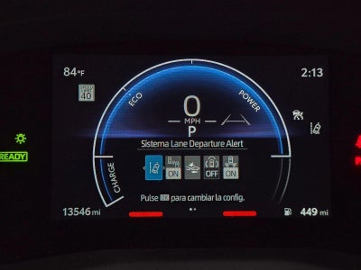 2025 Toyota Camry LE (SE)