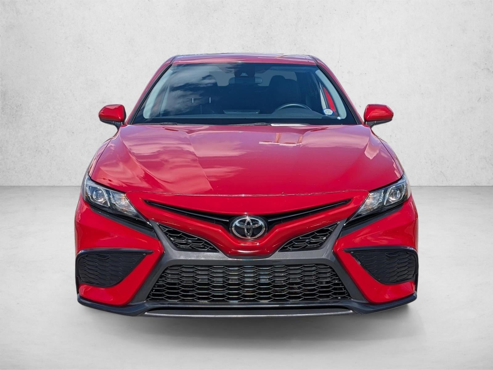 2021 Toyota Camry SE Auto (SE)
