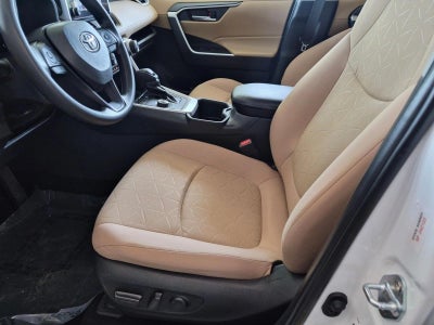 2024 Toyota RAV4 Hybrid XLE AWD (Natl)