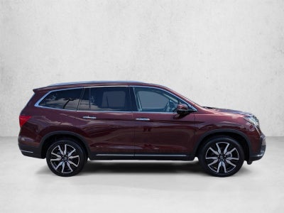 2022 Honda Pilot Touring 7-Passenger 2WD