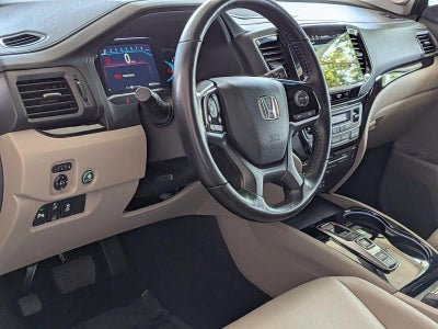 2022 Honda Pilot Touring 7-Passenger 2WD