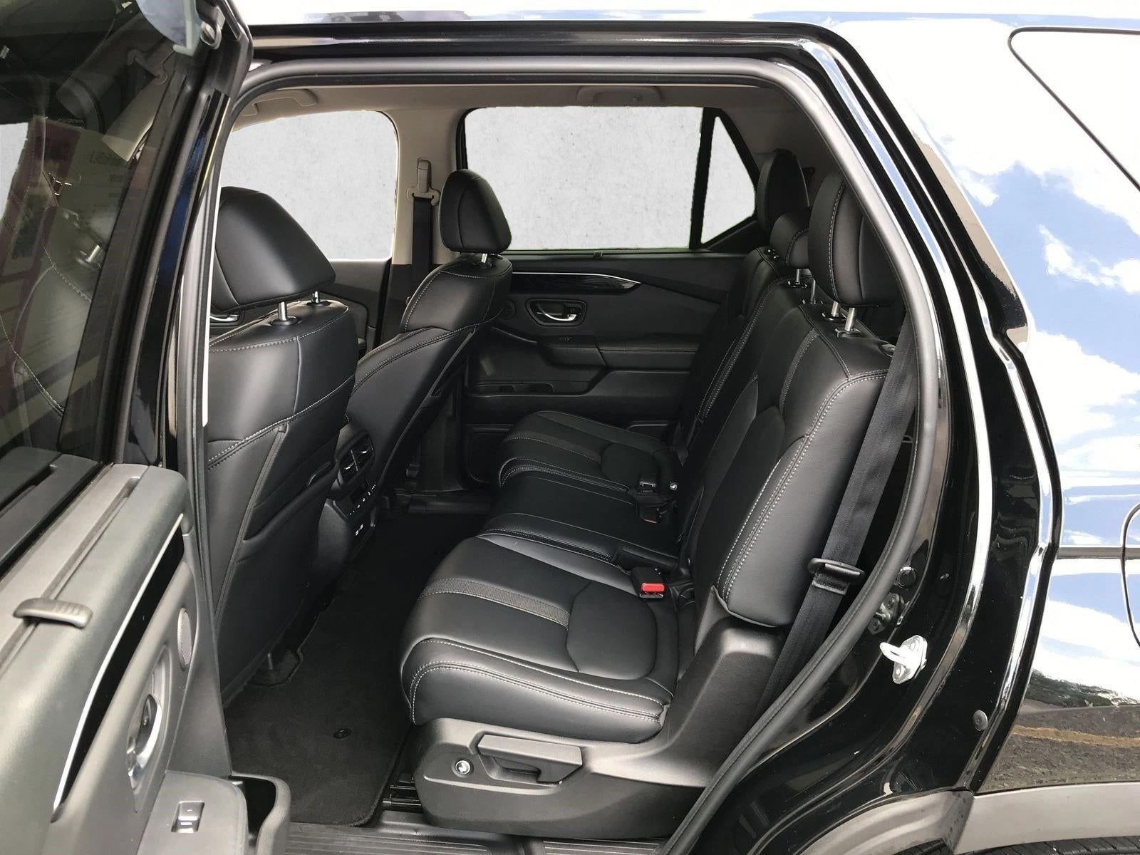 2023 Honda Pilot EX-L 8 Passenger AWD