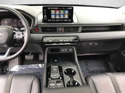 2023 Honda Pilot Touring AWD