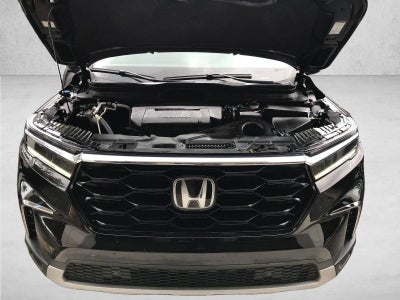2023 Honda Pilot Touring AWD