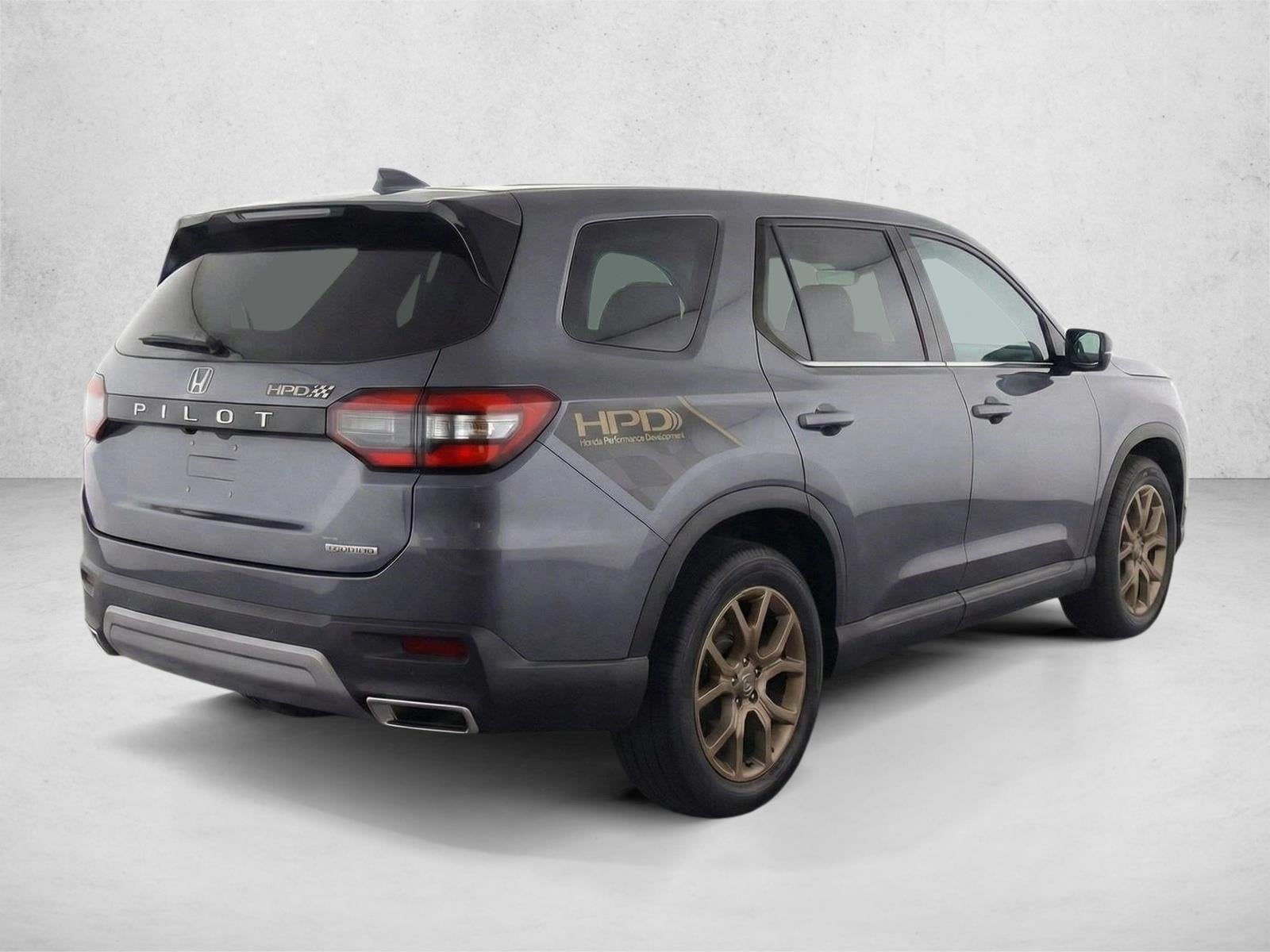 2023 Honda Pilot Touring 2WD