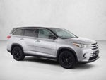 2019 Toyota Highlander LE V6 AWD (Natl)