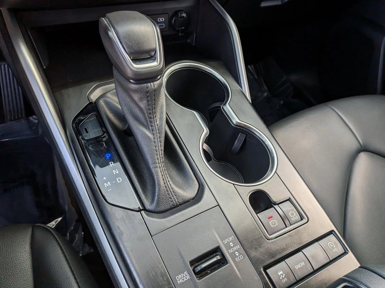 2022 Toyota Highlander XLE FWD (Natl)