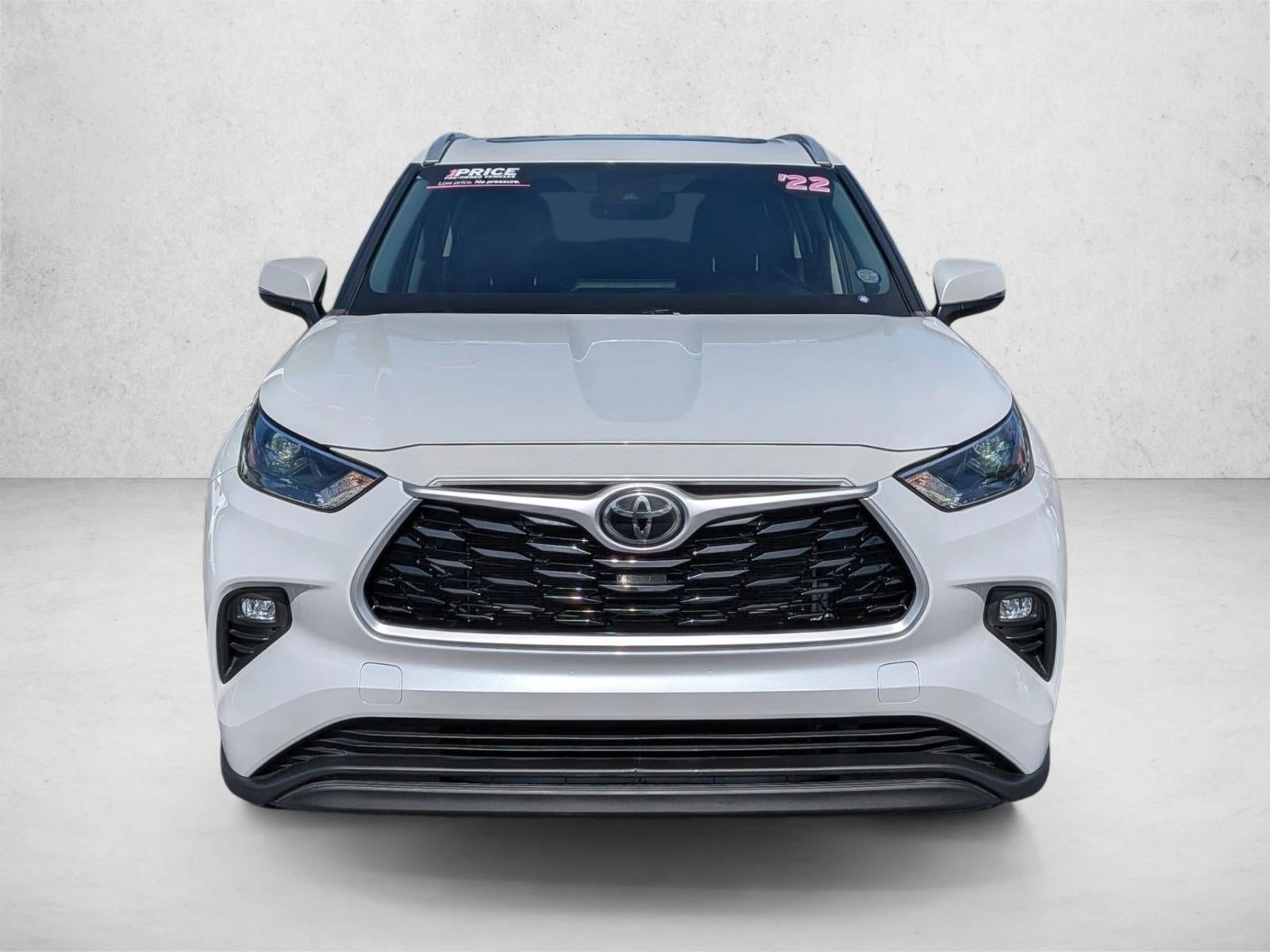 2022 Toyota Highlander XLE FWD (Natl)