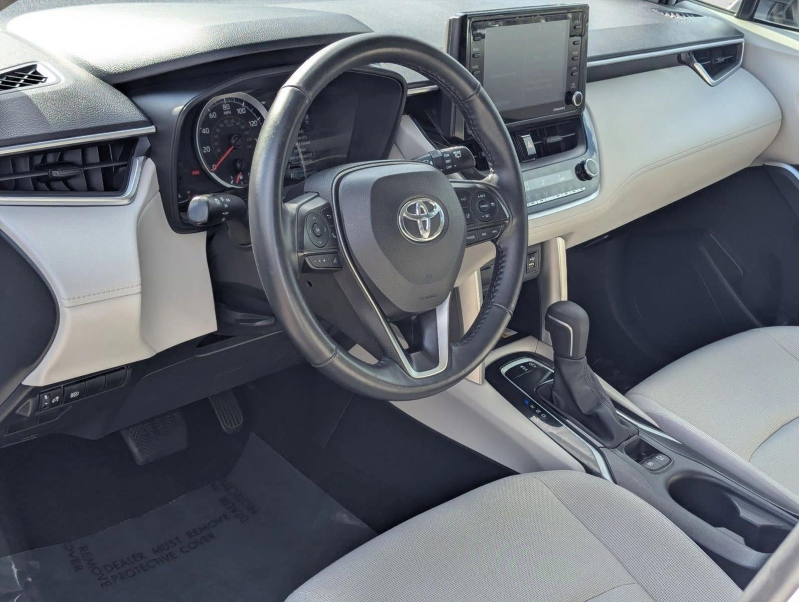 2022 Toyota Corolla Cross LE 4WD (Natl)