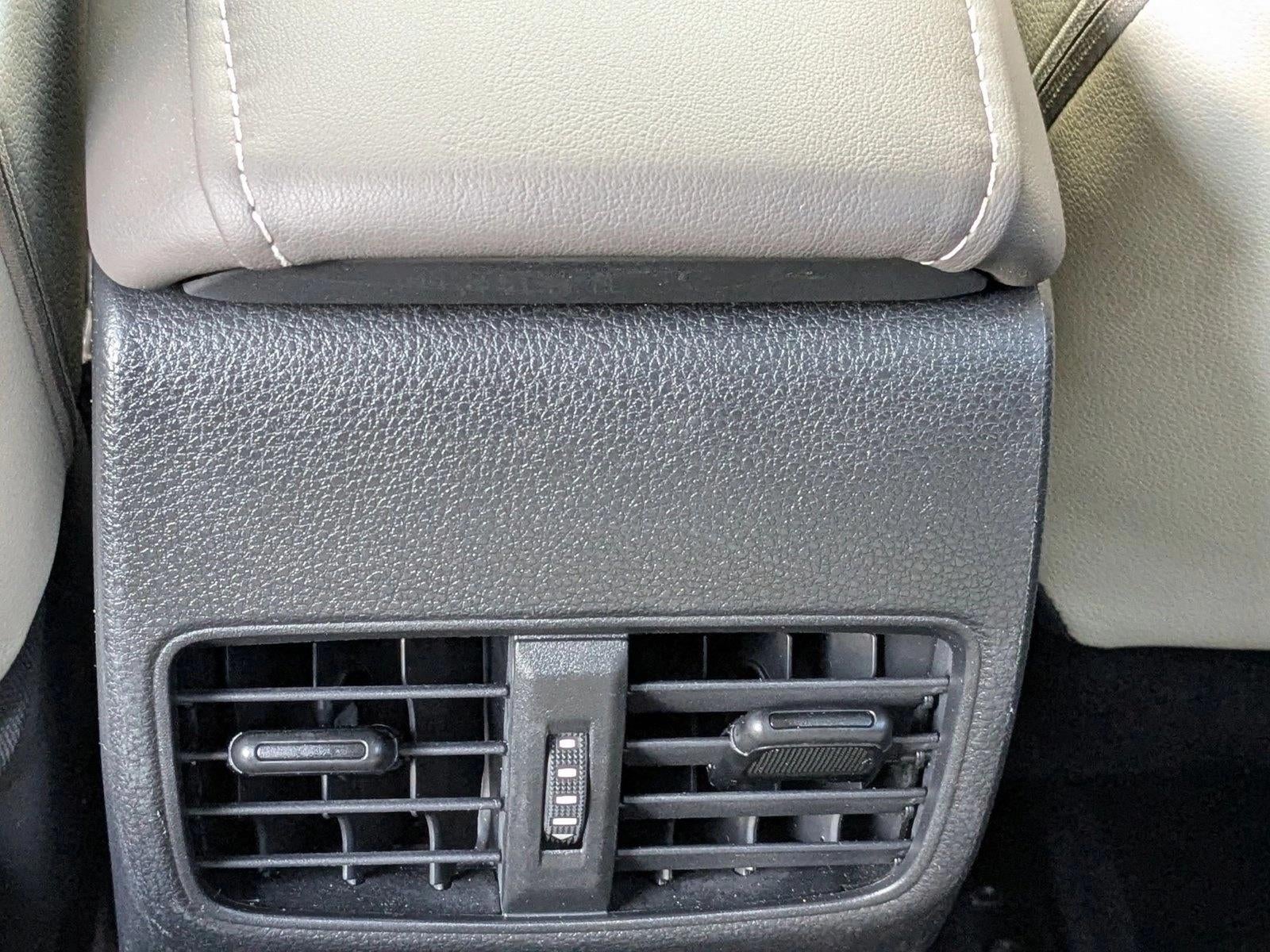 2023 Toyota Corolla Cross XLE 2WD (Natl)