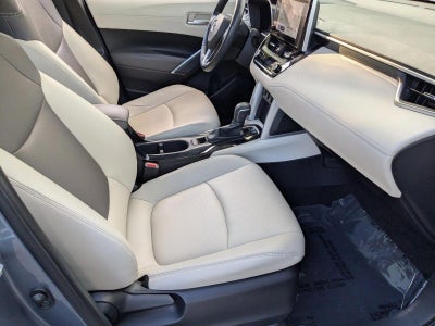 2023 Toyota Corolla Cross XLE 2WD (Natl)