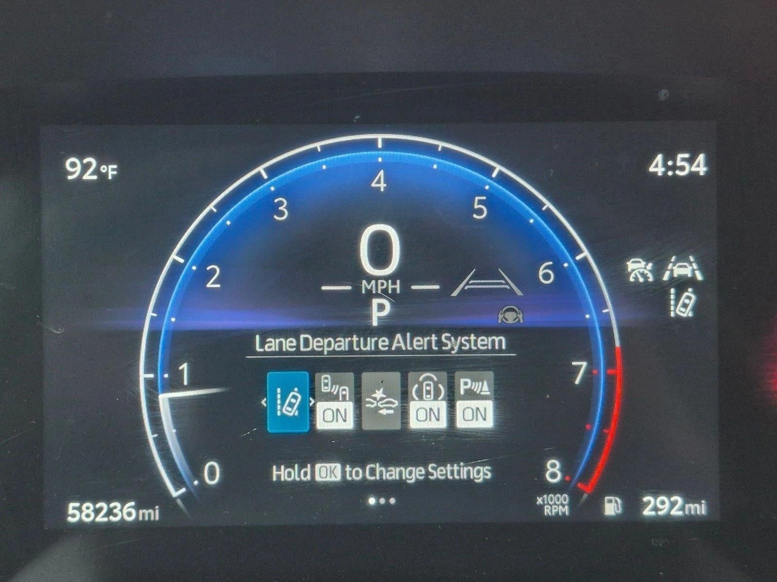 2024 Toyota Corolla Cross XLE 2WD (Natl)