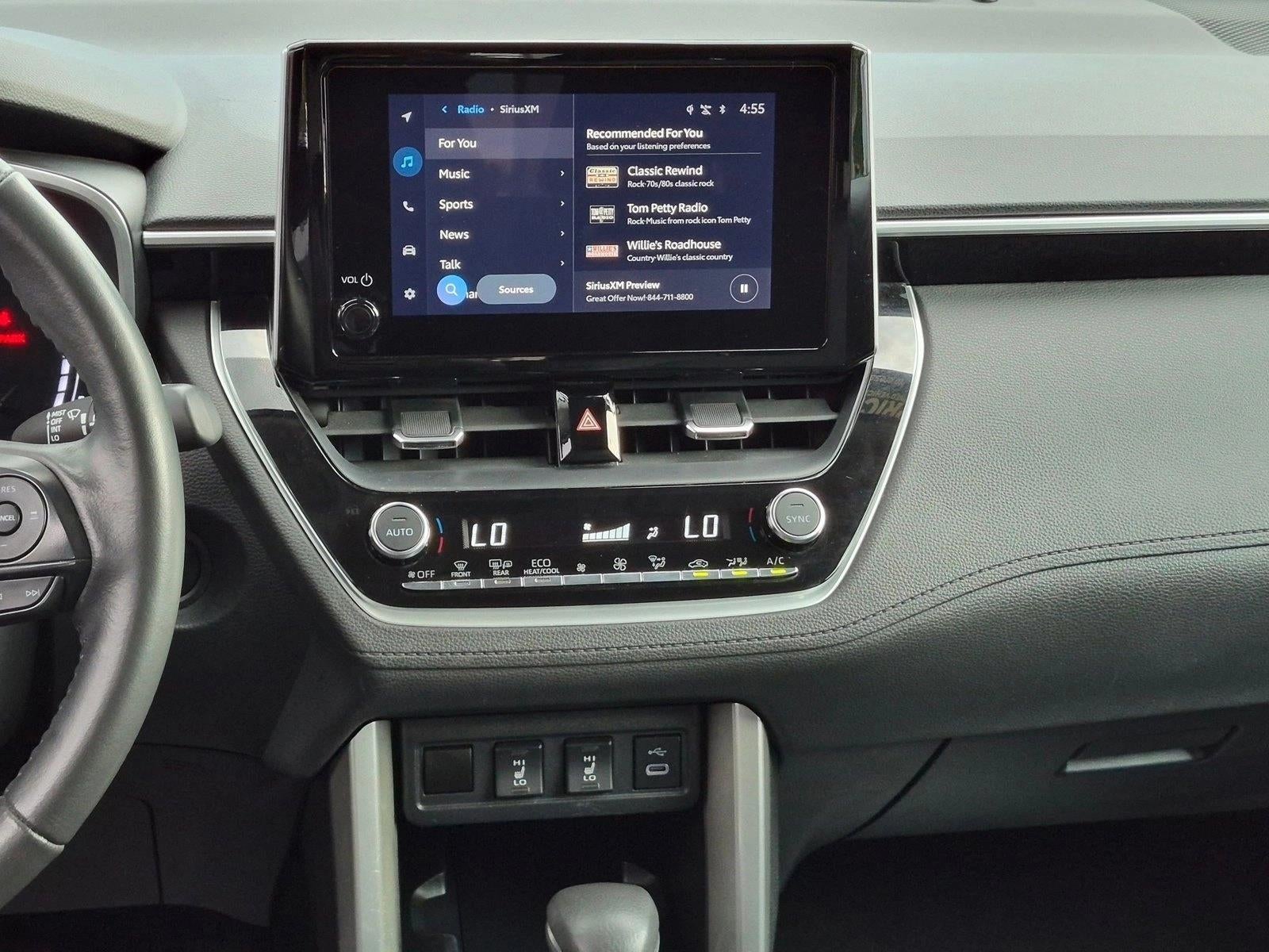 2024 Toyota Corolla Cross XLE 2WD (Natl)