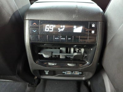 2022 Jeep Grand Cherokee L Altitude 4x4