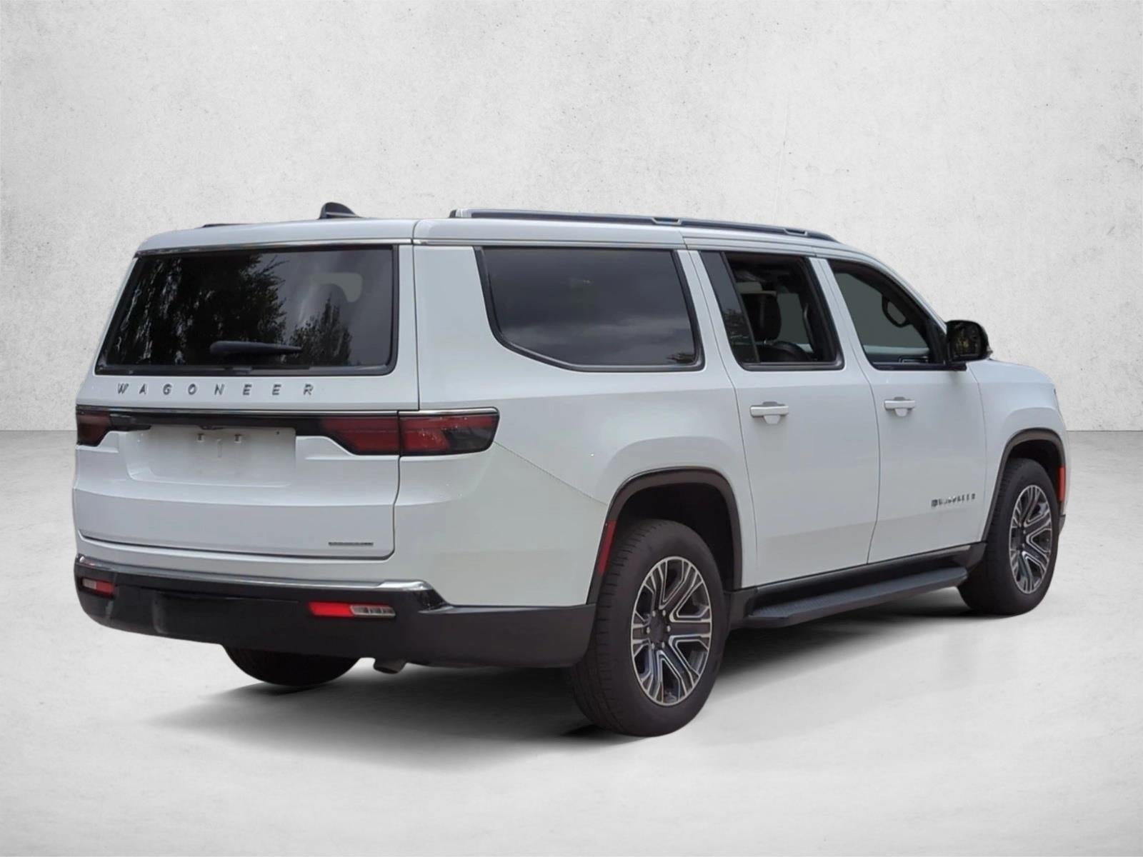 2024 Jeep Wagoneer L Series II 4x2 *Ltd Avail*