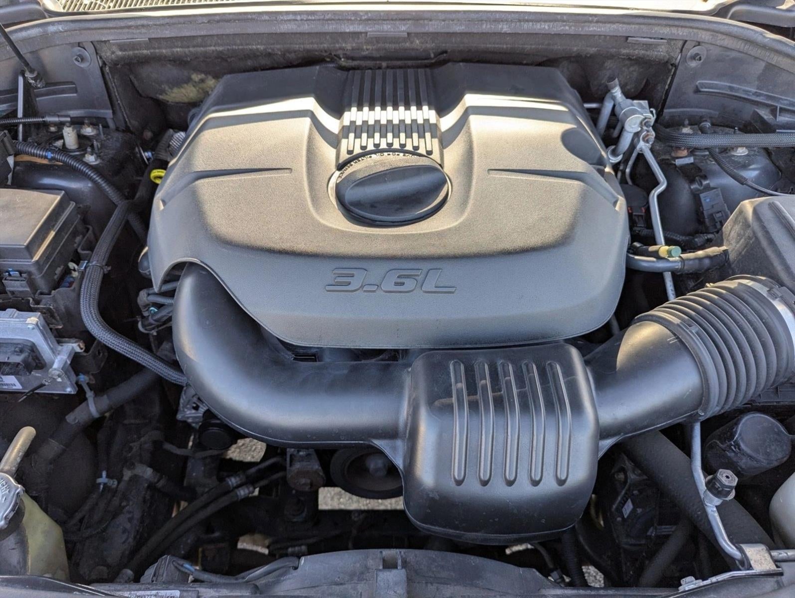 2011 Jeep Grand Cherokee 4WD 4dr Overland