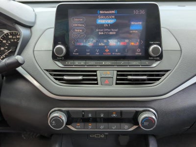 2022 Nissan Altima 2.5 SV Sedan