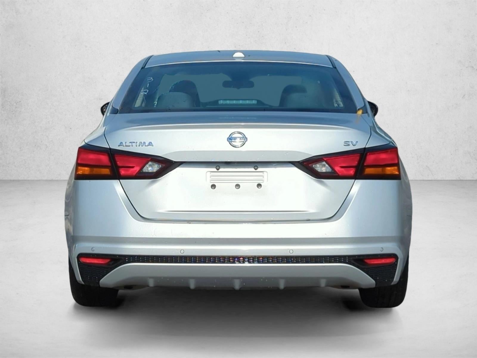 2022 Nissan Altima 2.5 SV Sedan