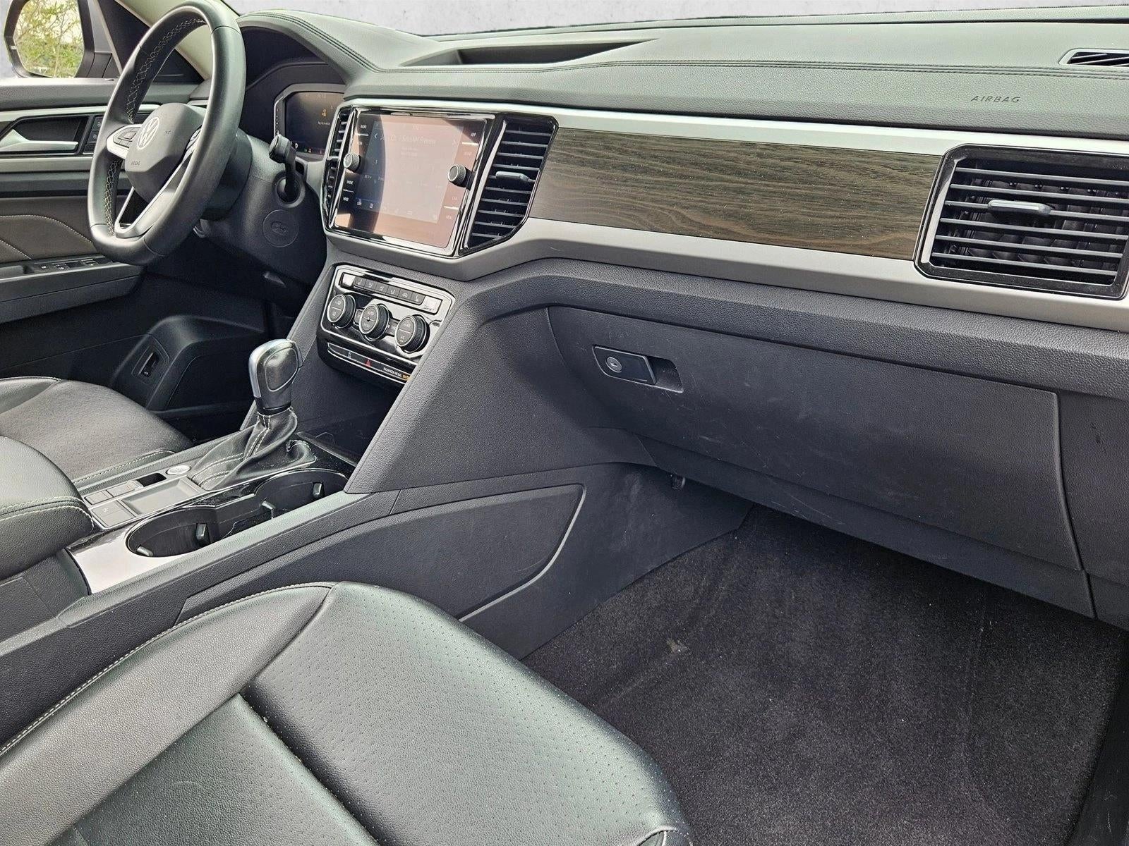 2022 Volkswagen Atlas 3.6L V6 SE w/Technology FWD