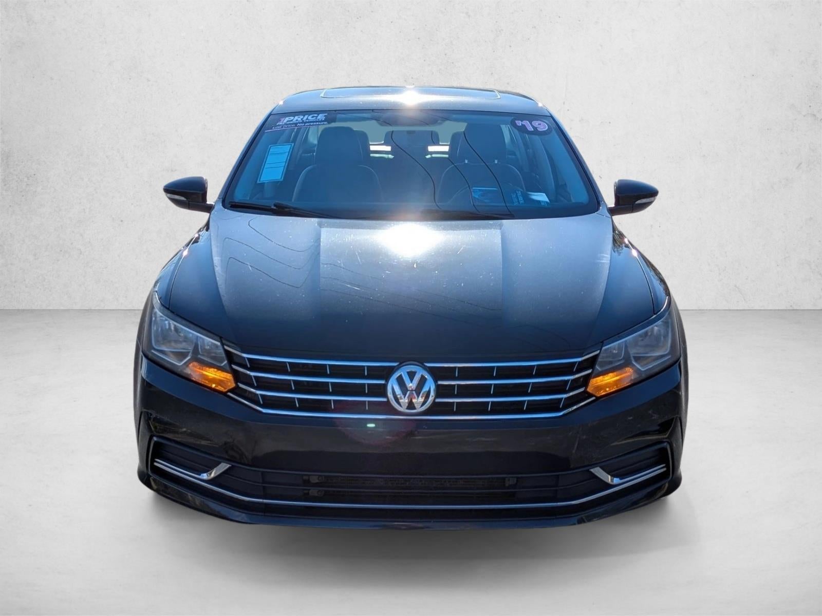 2019 Volkswagen Passat 2.0T Wolfsburg Edition Auto