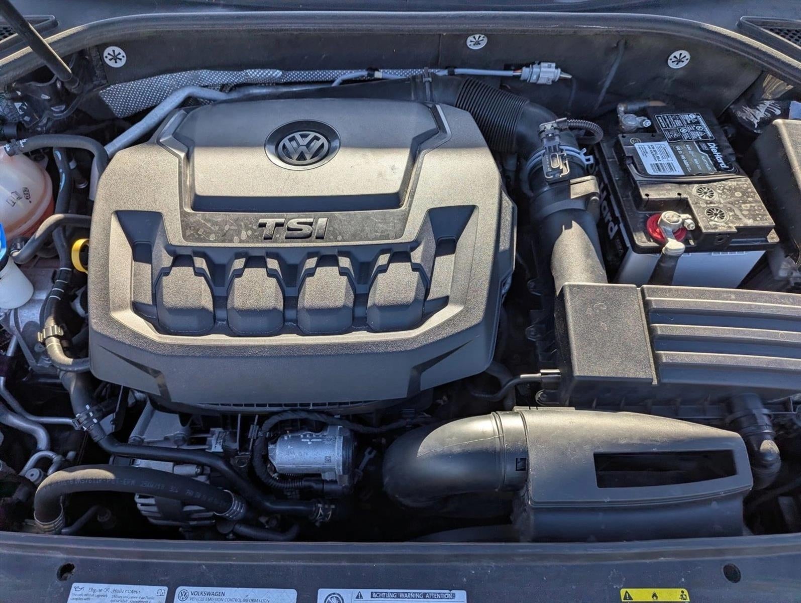 2019 Volkswagen Passat 2.0T Wolfsburg Edition Auto