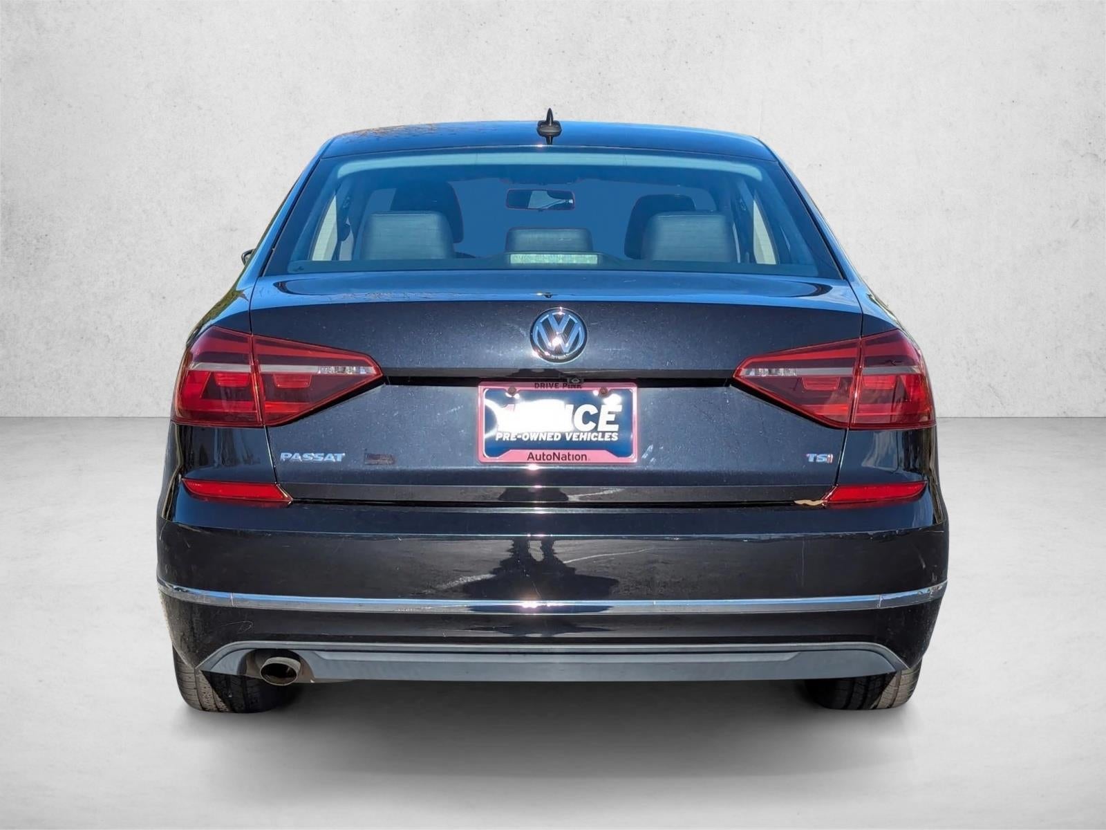 2019 Volkswagen Passat 2.0T Wolfsburg Edition Auto