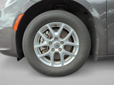 2023 Chrysler Pacifica Touring L FWD