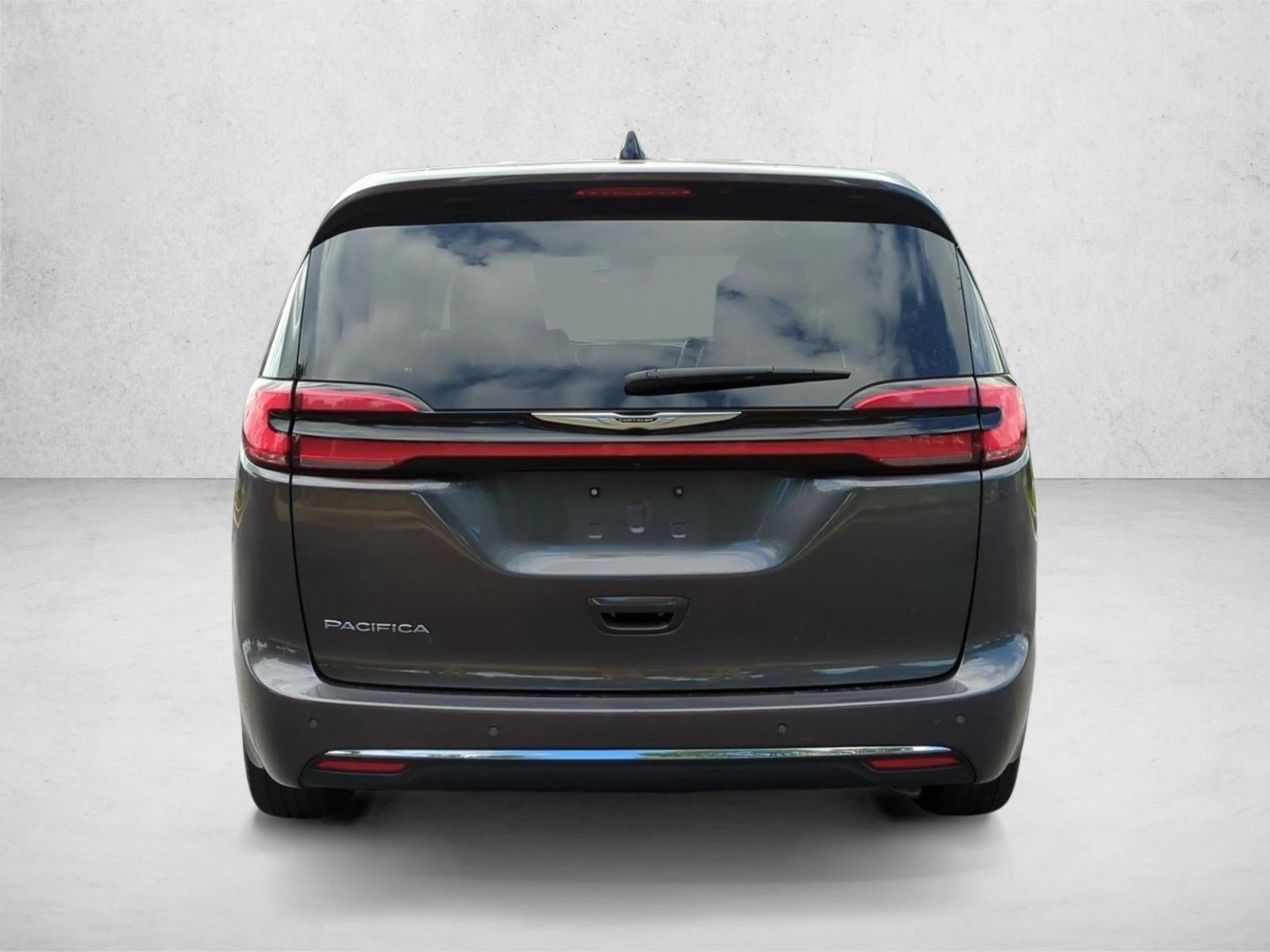 2023 Chrysler Pacifica Touring L FWD