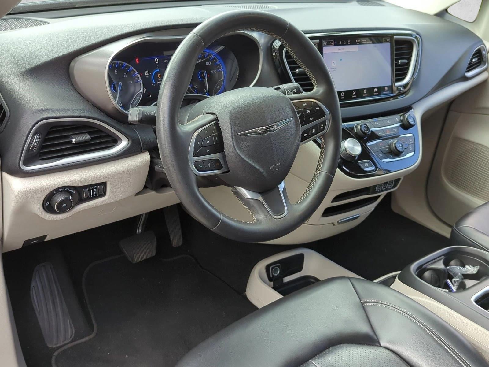 2023 Chrysler Pacifica Touring L FWD