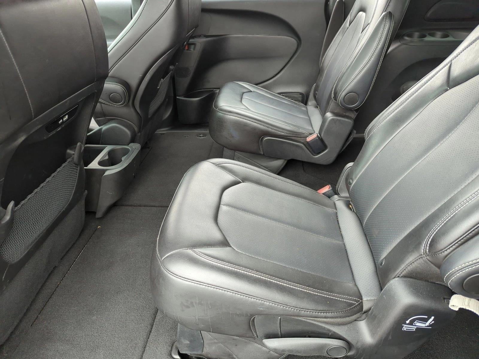 2025 Chrysler Pacifica Select FWD