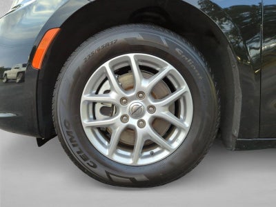 2025 Chrysler Pacifica Select FWD