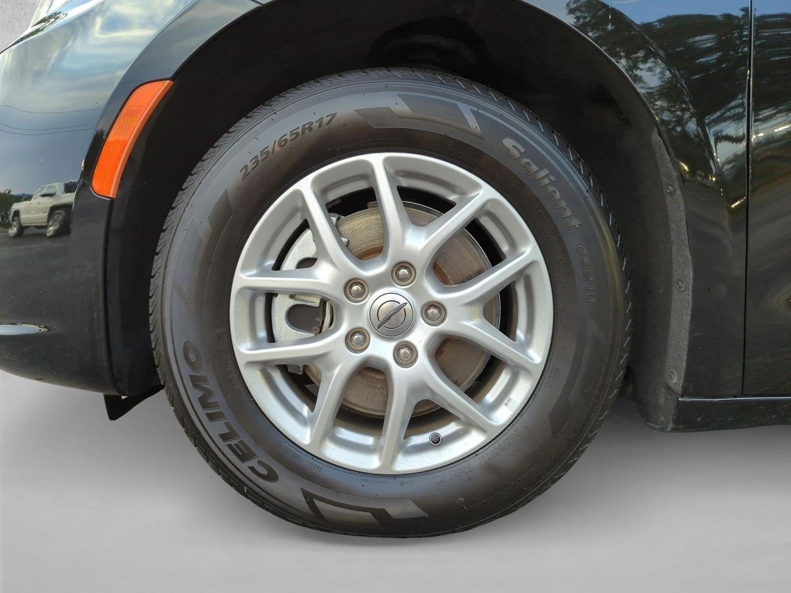 2025 Chrysler Pacifica Select FWD
