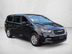 2025 Chrysler Pacifica Select FWD