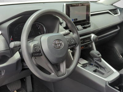 2024 Toyota RAV4 LE FWD (GS)