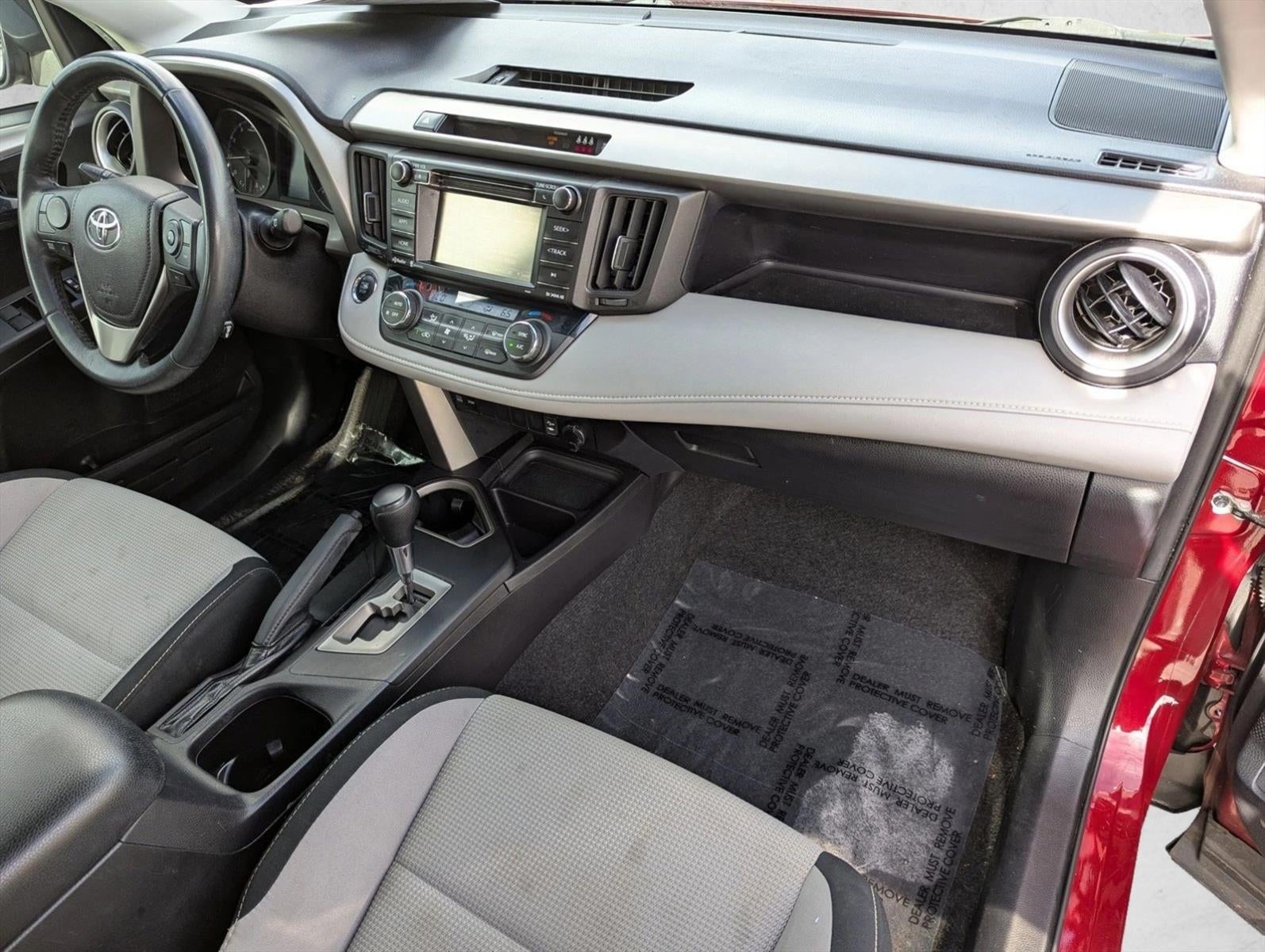 2018 Toyota RAV4 XLE FWD (GS)