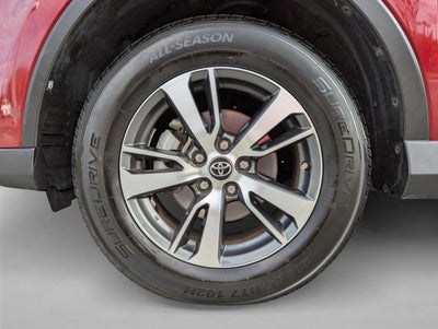 2018 Toyota RAV4 XLE FWD (GS)