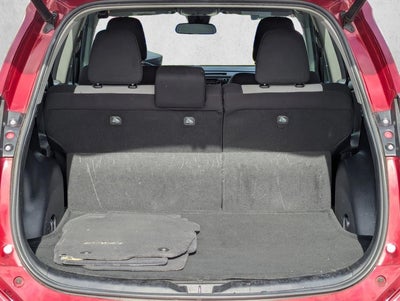 2018 Toyota RAV4 XLE FWD (GS)