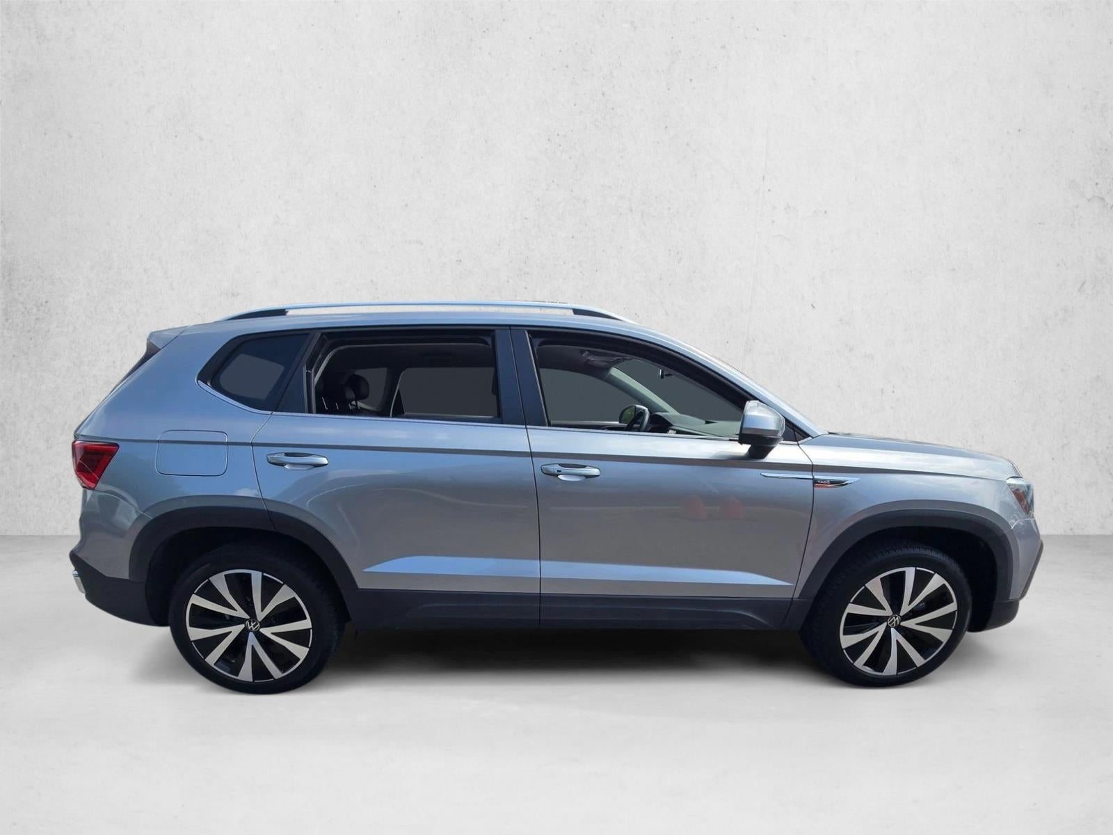2022 Volkswagen Taos SE FWD