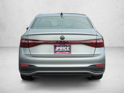 2025 Volkswagen Jetta SE Auto