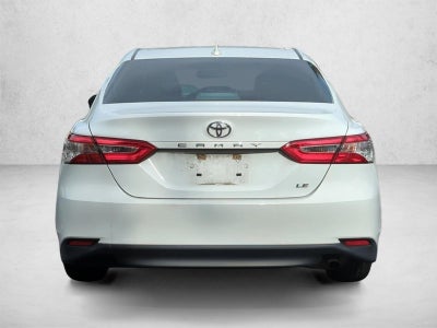 2020 Toyota Camry LE Auto (SE)