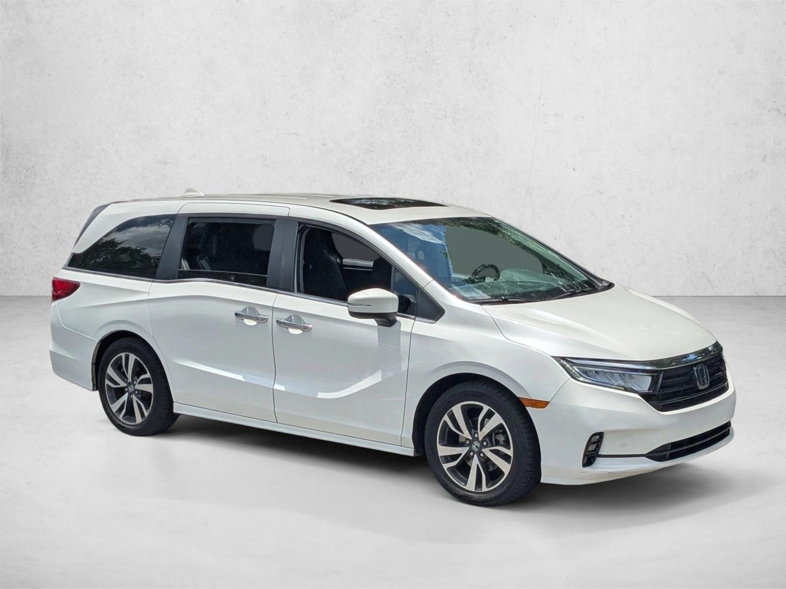2023 Honda Odyssey Touring Auto