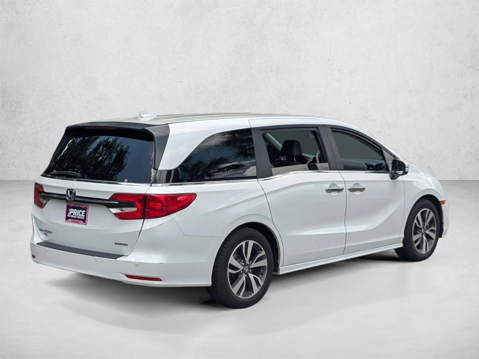 2023 Honda Odyssey Touring Auto