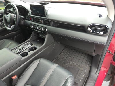 2023 Honda Pilot Touring AWD