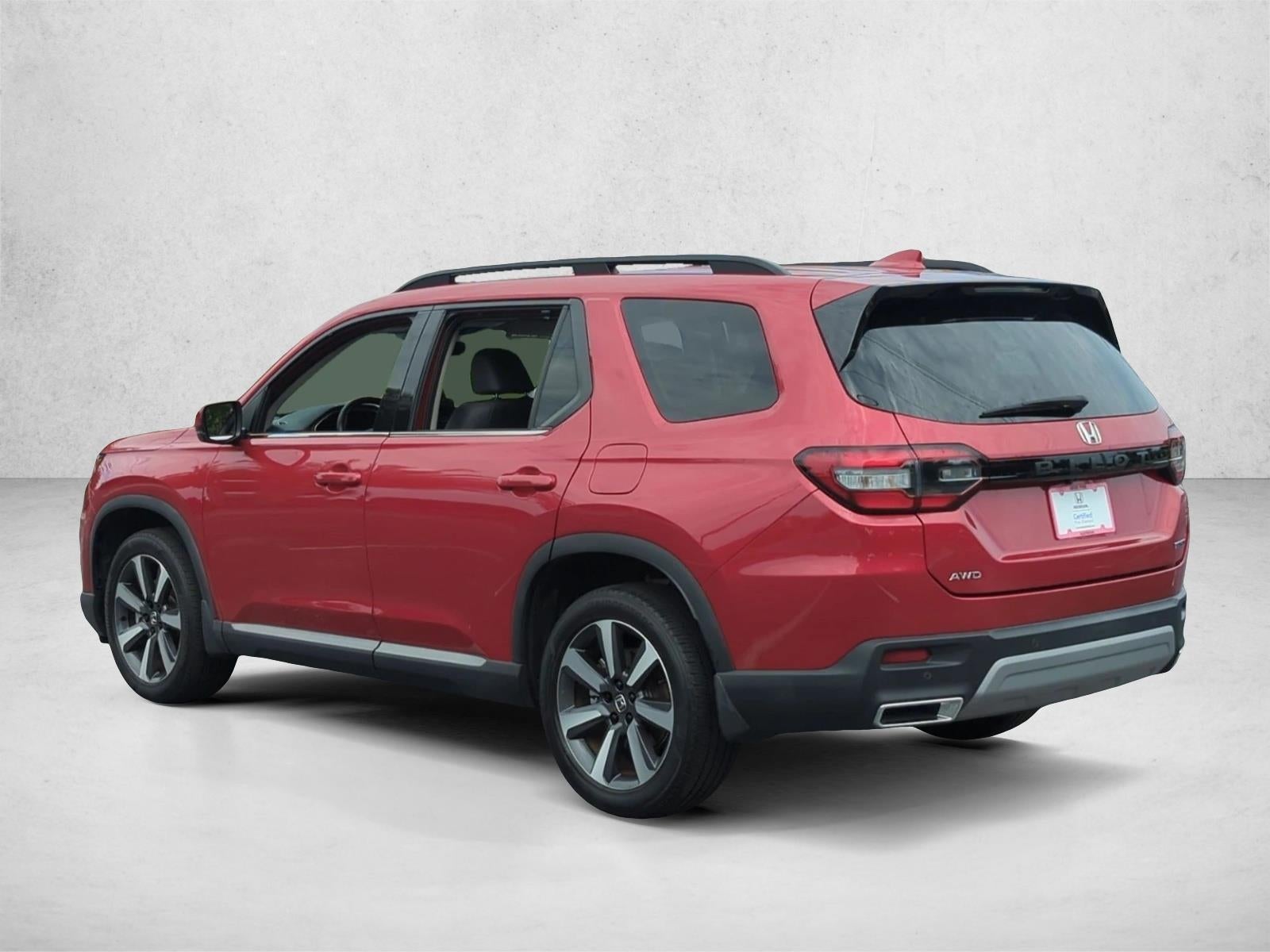 2023 Honda Pilot Touring AWD