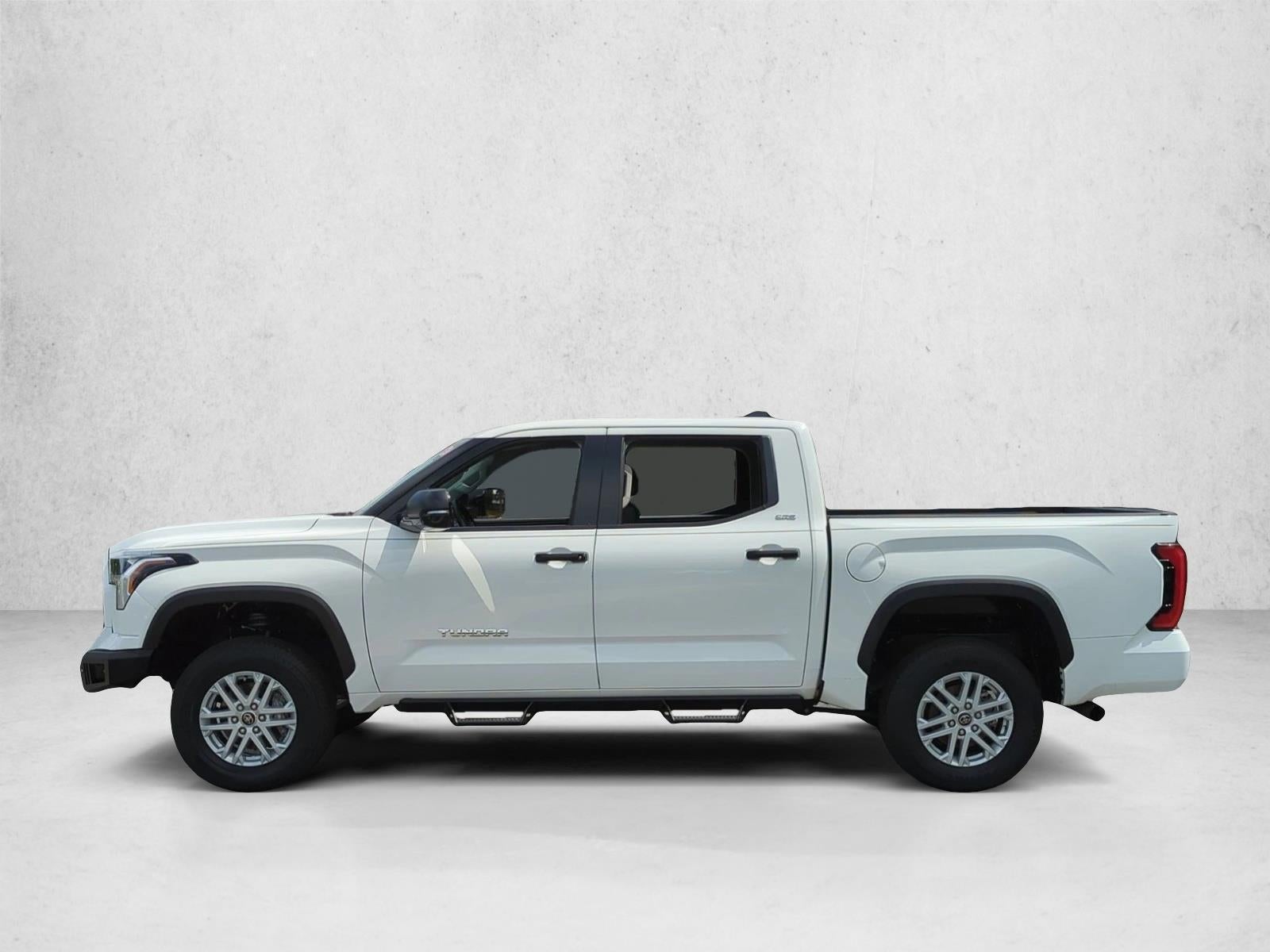2024 Toyota Tundra 4WD 4WD SR5 CrewMax 5.5' Bed (SE)