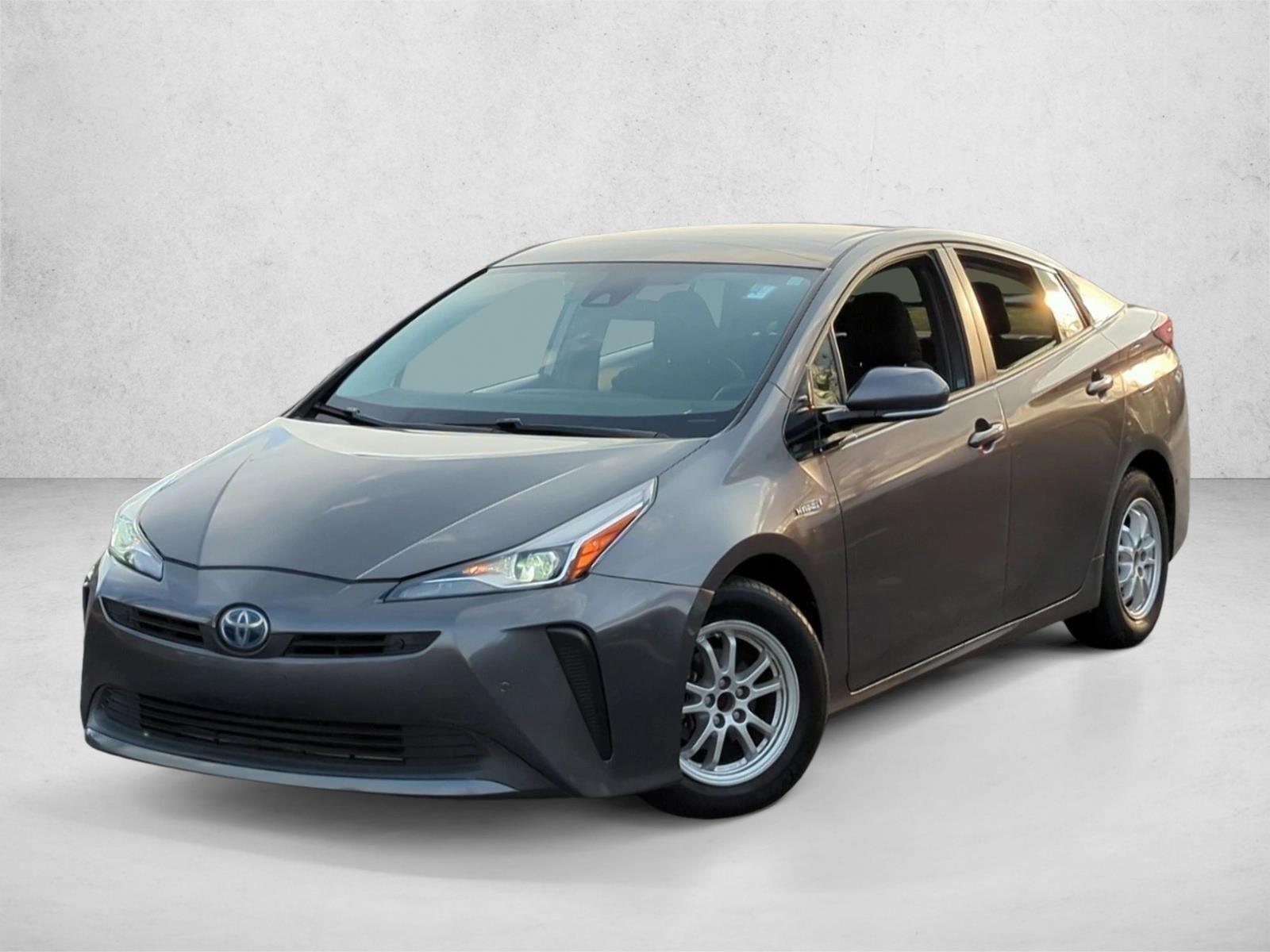 2019 Toyota Prius LE (Natl)