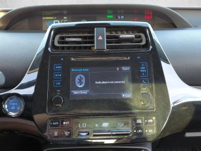 2019 Toyota Prius LE (Natl)