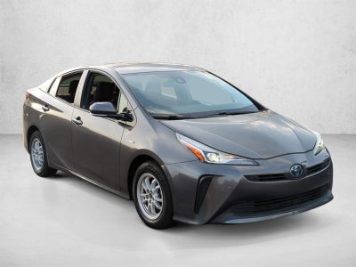 2019 Toyota Prius LE (Natl)